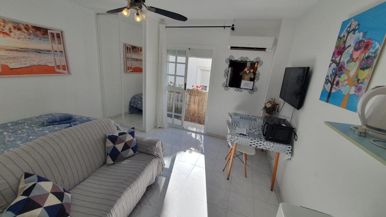 Apartamentos Eduardo Rico Nerja Luaran gambar