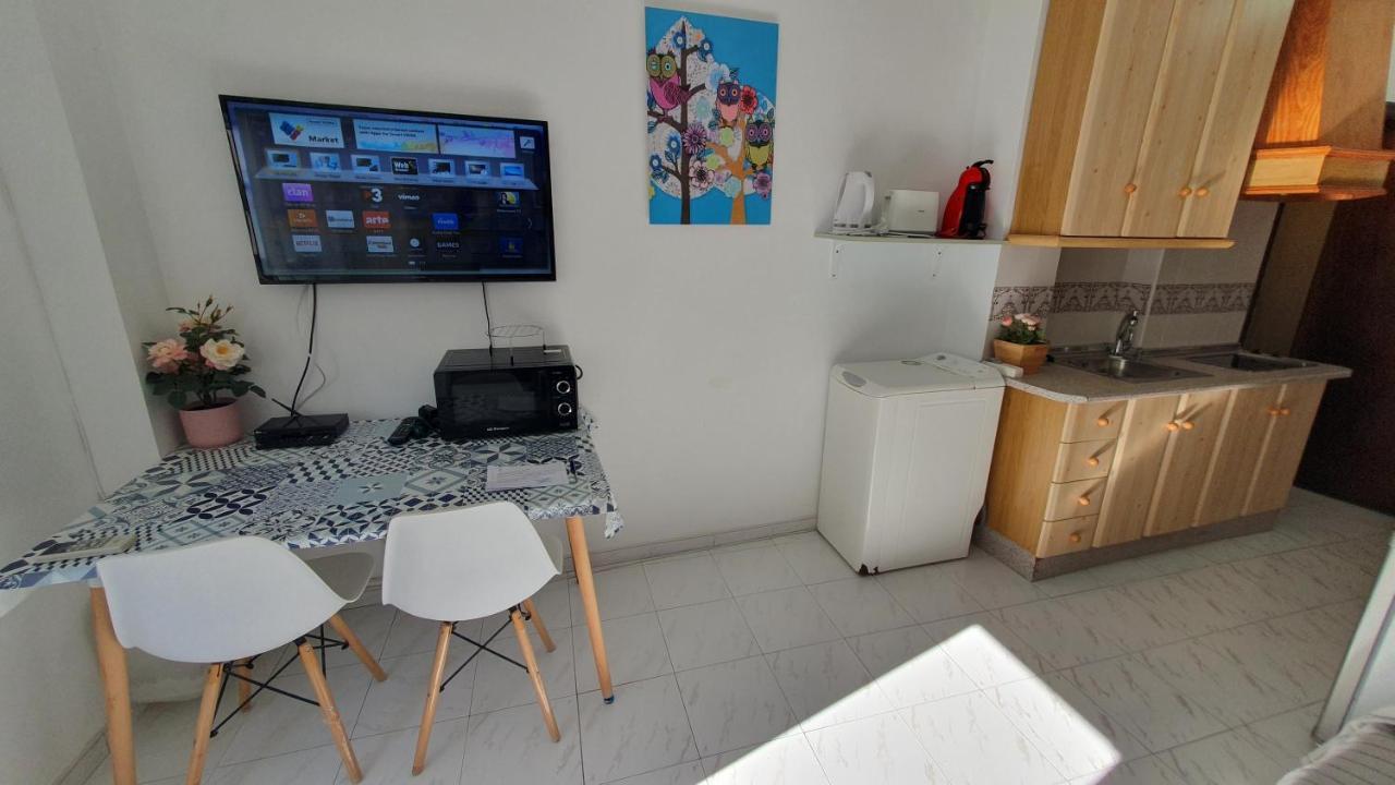 Apartamentos Eduardo Rico Nerja Luaran gambar